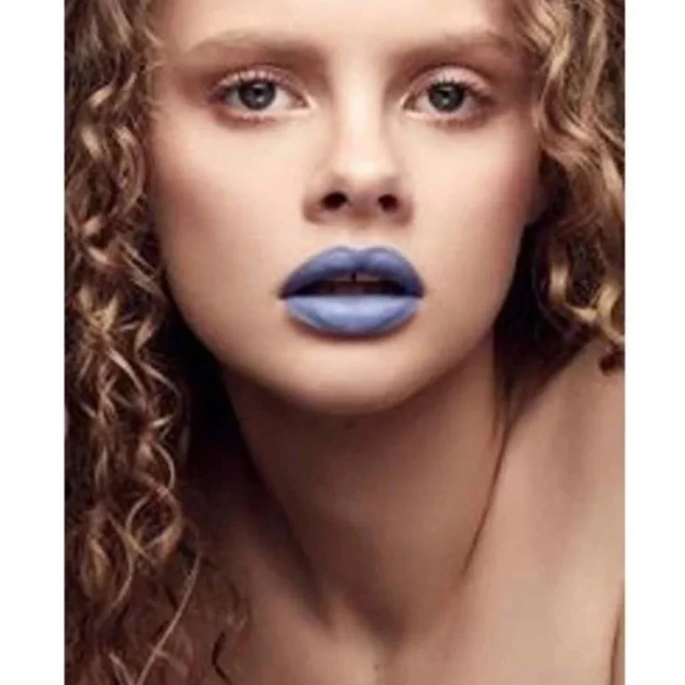 MATTEMOISELLE PLUSH MATTE LIPSTICK - Ya Dig? Hard to find shade